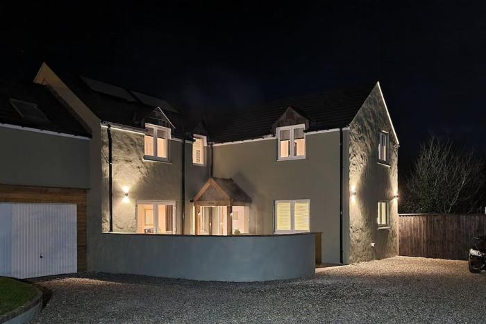 Willow Lodge, Wolfscastle