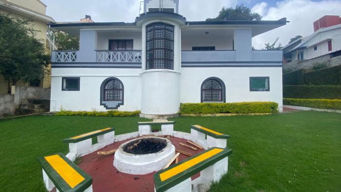 British House kodaikanal (friends groupfamily)