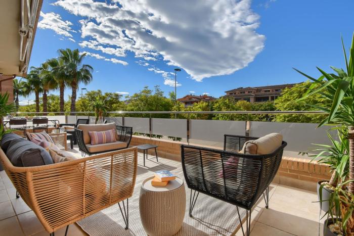 Nuevo, gran terraza con jacuzzi privado y piscina