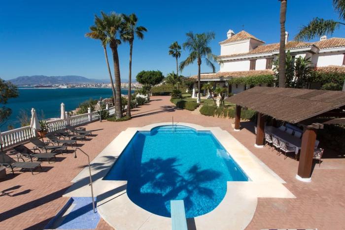 Andalusian villa on the sea and the bay of Malaga