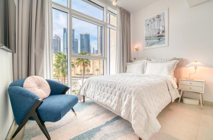 Studio with City Views, Jumeirah Lake Towers - Mint Stay