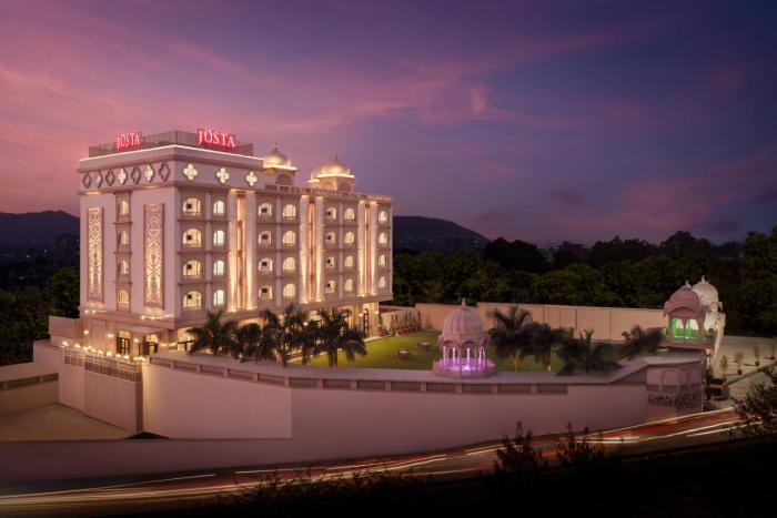 juSTa Ssatva Resort, Udaipur