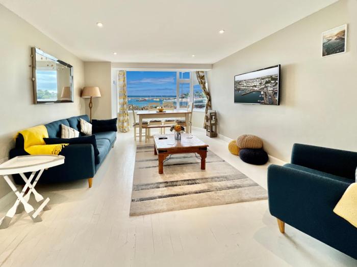 1 Dolphin Court, Brixham