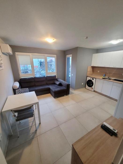 Top location apartment