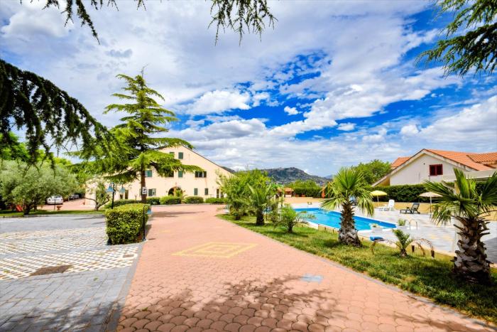 Refined Villa in Enna with Private Pool