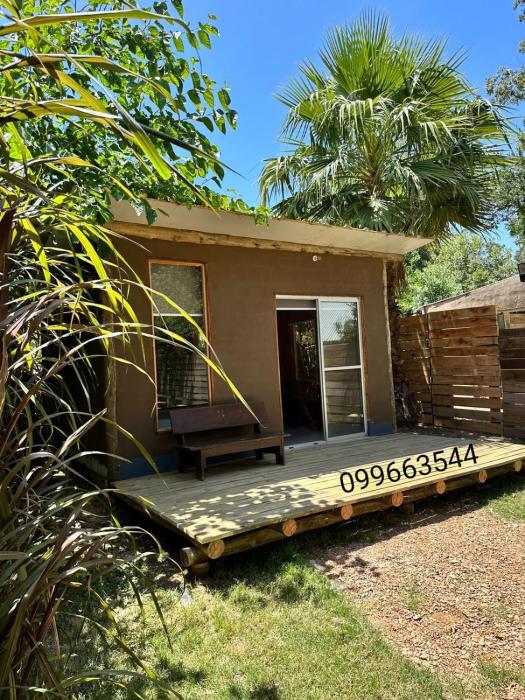 Casita piriapolis punta negra 099-66-35-44