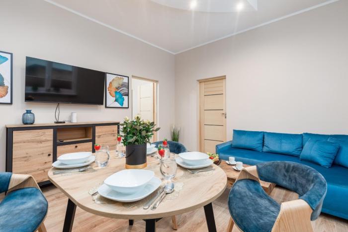 Spacious Apartment near Wolin National Park by Noclegi Renters