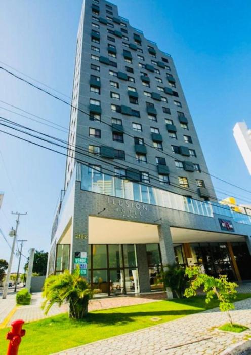 Flat 708 no Hotel Ilusion