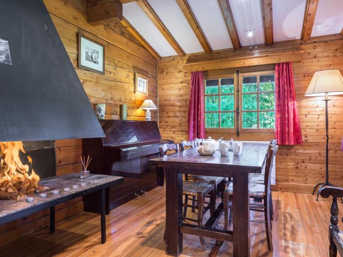 Chalet plein soleil 2 chambres à Megève, proche pistes - FR-1-453-255