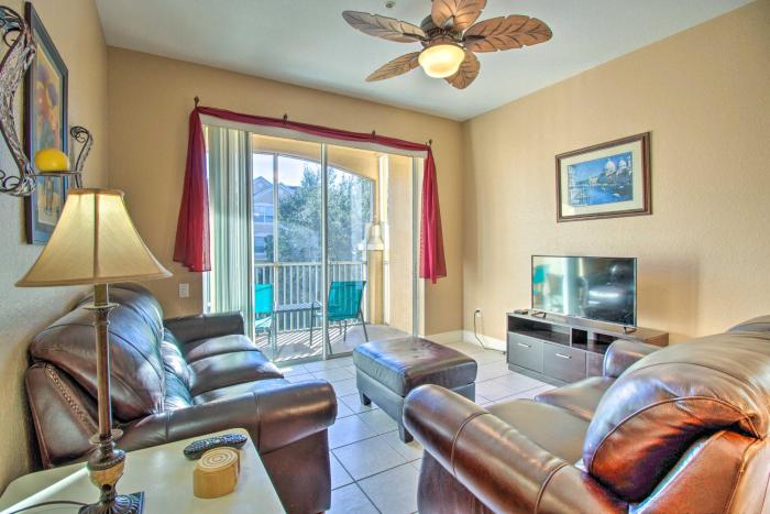 Resort Condo in Kissimmee about 3 Mi to Disney!