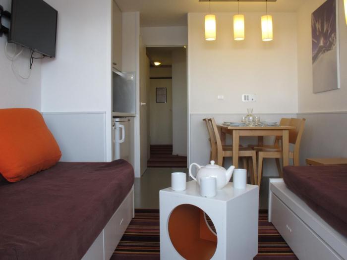 2 pièces avec balcon, vue coucher de soleil - FR-1-634-36