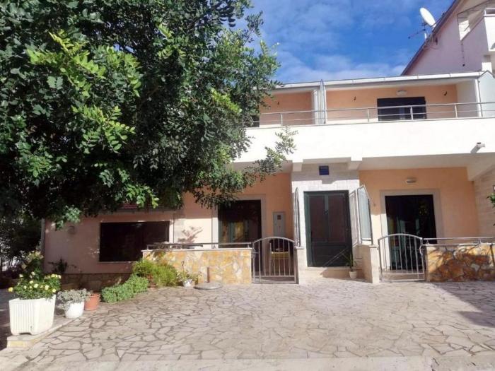 Apartments by the sea Loviste, Peljesac - 20427