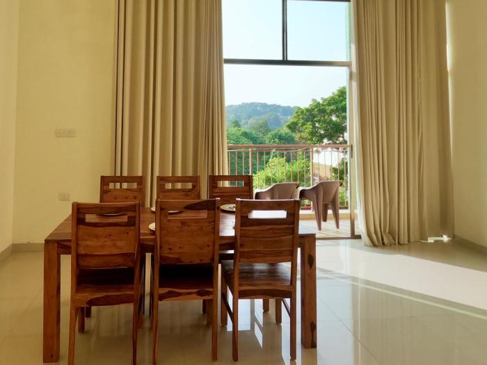 Casa Belle 3 BR Town Home short drive to Panjim City and Casino