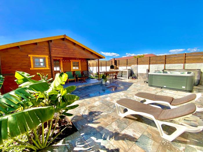 Canary Wild House 2