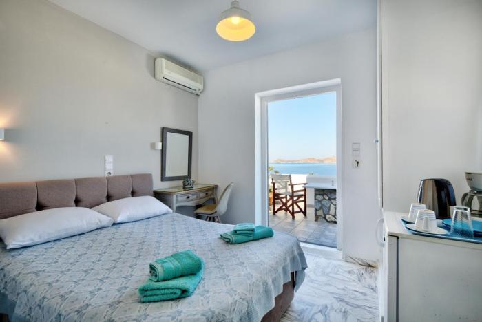 Irene Rooms Naousa Parou