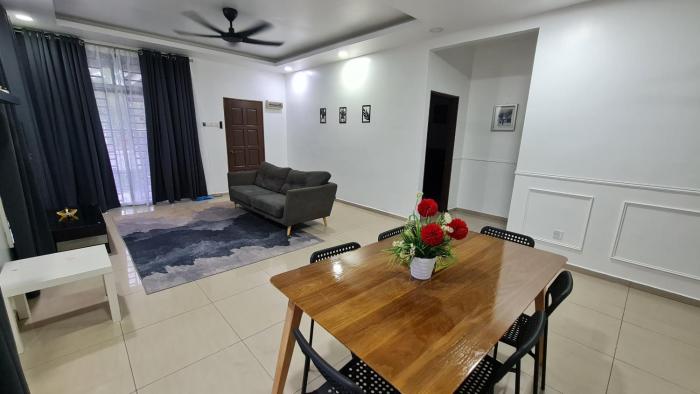 DLisha Homestay ChanglunBukit Kayu HitamSintok