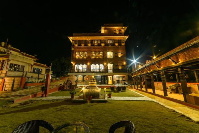 Purnas Museum Resort