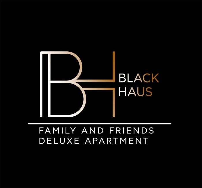 BLACKHAUS FAMILY AND FRIENDS DELUXE APARTMENT