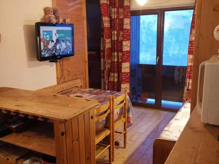 Studio cabine 4 pers, au calme et aux pieds des pistes - FR-1-574-51