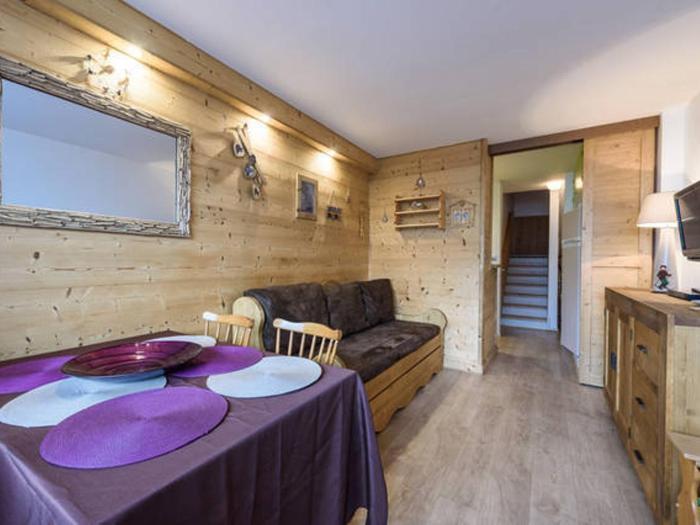 Appartement 6 pers, skis aux pieds, animaux admis - FR-1-574-37