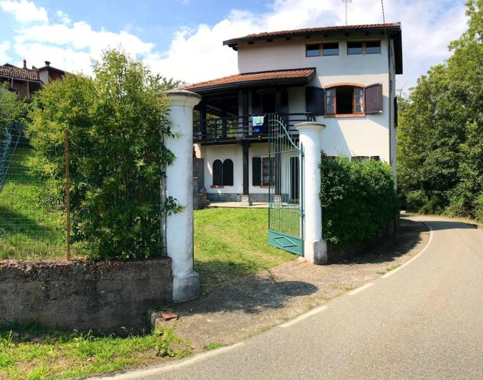 Cozy house near Asei with garden and terrace