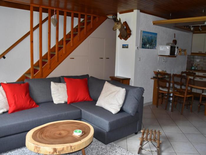 Chalet mitoyen avec jardinet, 3 pièces, 6 personnes - FR-1-464-8