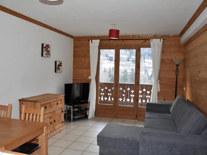 Appartement chaleureux avec balcon sud à Bozel - FR-1-464-13