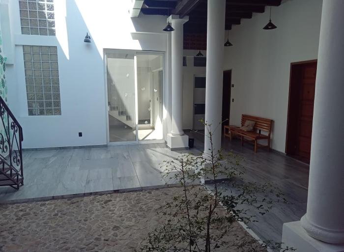 El Salto de Camela - Vera y Espín Hostal