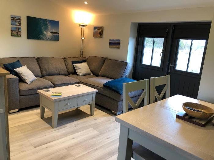 Thistledown Lodge! 5 minutes from beach! Free cancellation!