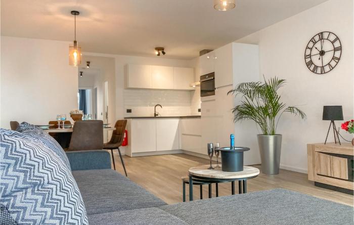 Amazing Apartment In Oostende With Wifi