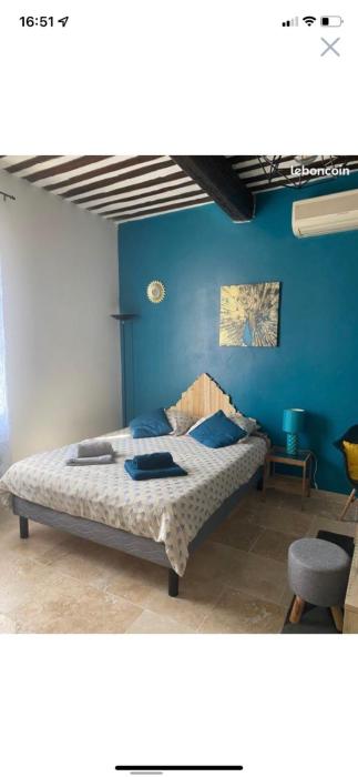 Studio de charme le Clos de lEtang + place de parking