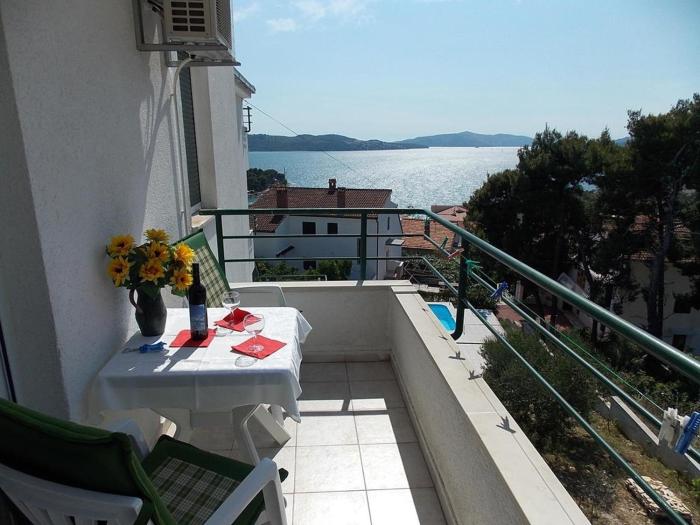 Apartmenthouse Trogir (4236)