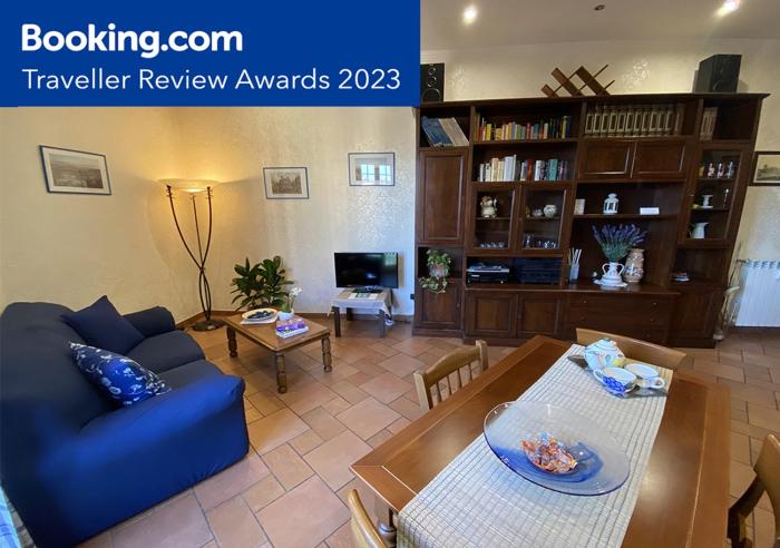 Pini di Roma-New and cozy apt in Rome city center- Metro A "Re di Roma"