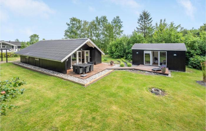 Amazing Home In Oksbøl With Sauna