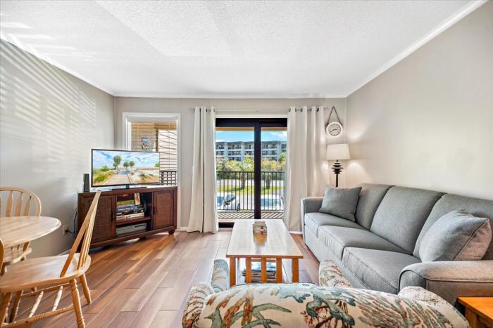 Hilton Head Beach & Tennis A142