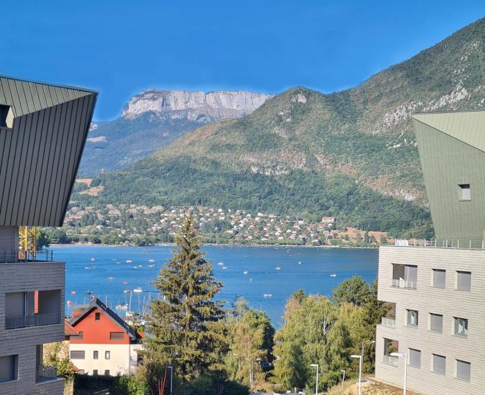 Aux Premières Loges - Vue Lac