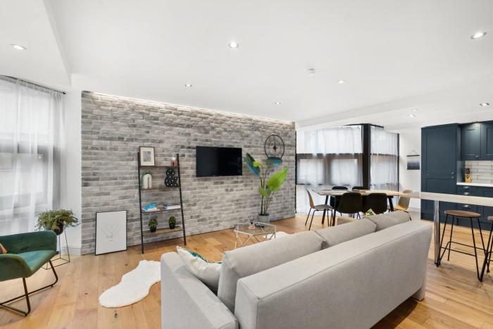 Hounds Gate Luxury Apartments by 1508 Stays