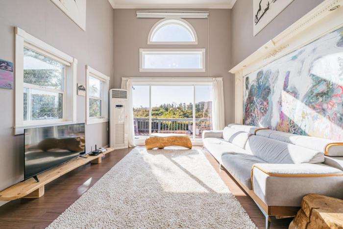 Gallery Sohees House