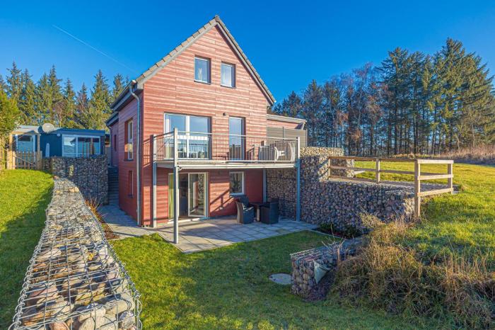Kapitänshaus Niehuus fewo1846 - Webleinstek - moderne Wohnung mit Terrasse auf parkähnlichem Grundstück