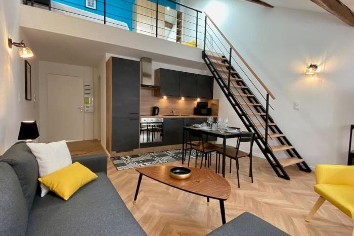 Duplex Standing - Hyper Centre - Tout équipé