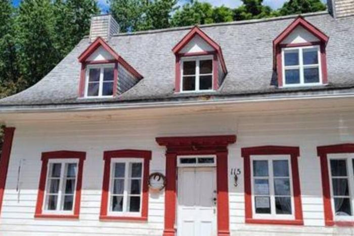 Om chalet 1 avec spa face au fleuve