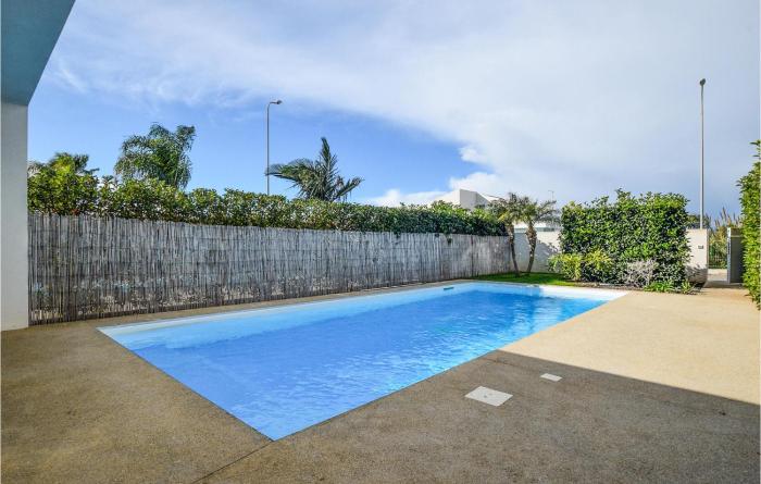 Gorgeous Home In Marina Di Ragusa