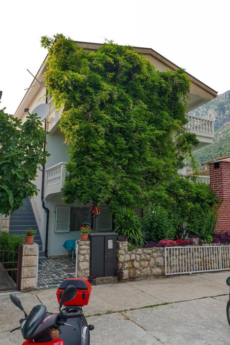 Apartments with parking space Podaca, Makarska - 10439