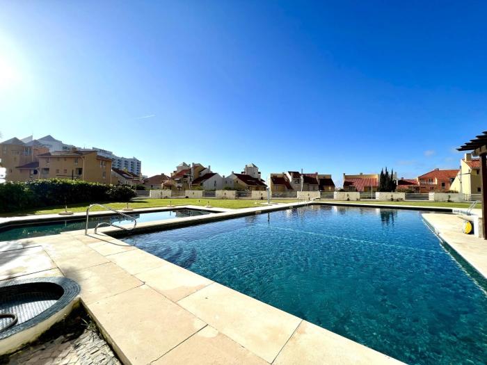 Vilamoura Marina Mar 2 With Pool by Homing