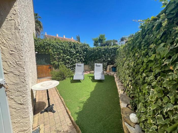 Appart-St Cyr sur Mer-La Madrague-4pers-Parking