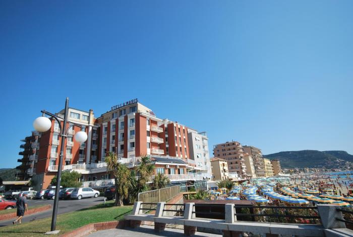 Sun & Beach Apartments