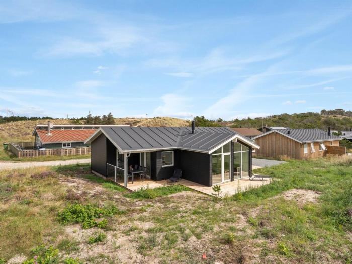 Holiday Home Raakel - 950m from the sea by Interhome