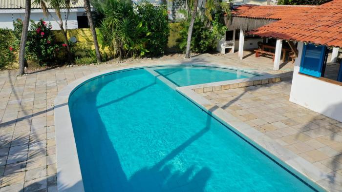 Casa Bonita da Barra - 04 quartos, 170m da praia barramar