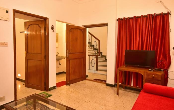 Villa Felicia 1bhk property with kitchen Near French Colony