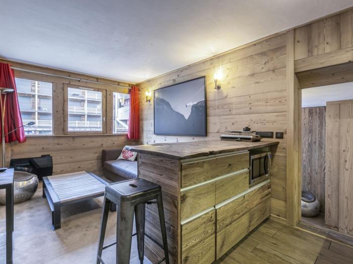Appartement central Val dIsère, ski aux pieds, 2 chambres, Wifi - FR-1-519-31